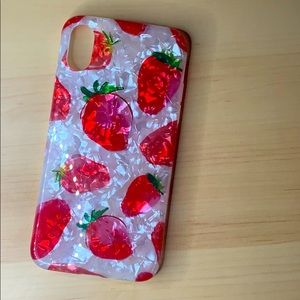 Strawberry iphone x/xr case